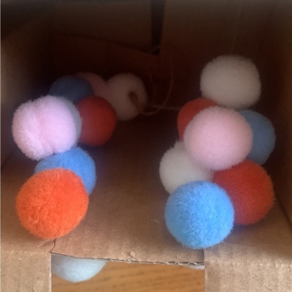 Rae Dunn Artisan x Magenta Collection Warm and Cozy Mug And Garland Gift Set - Picture 5 of 14